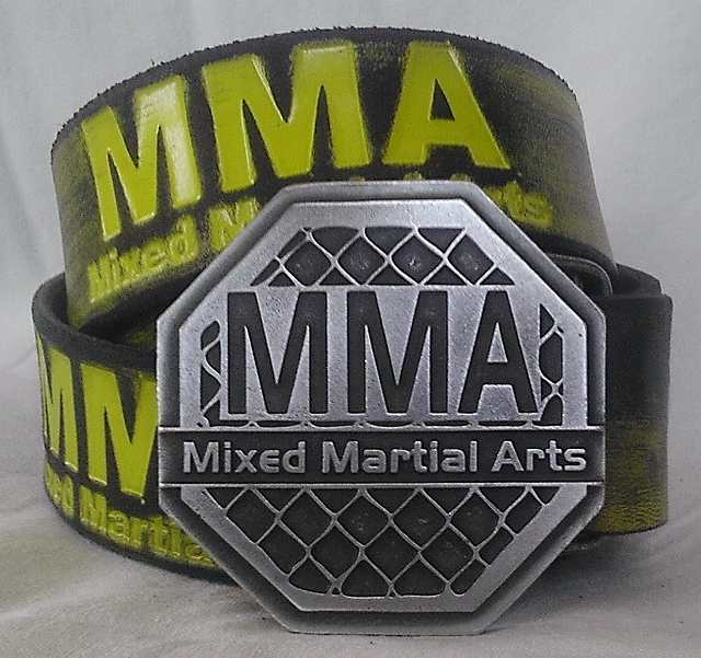 MMA žlutočerný